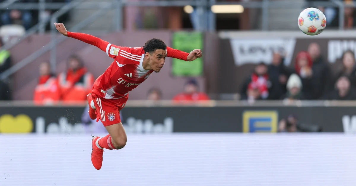 德首 | 5比0血洗圣保利  拜仁赛季105球创纪录