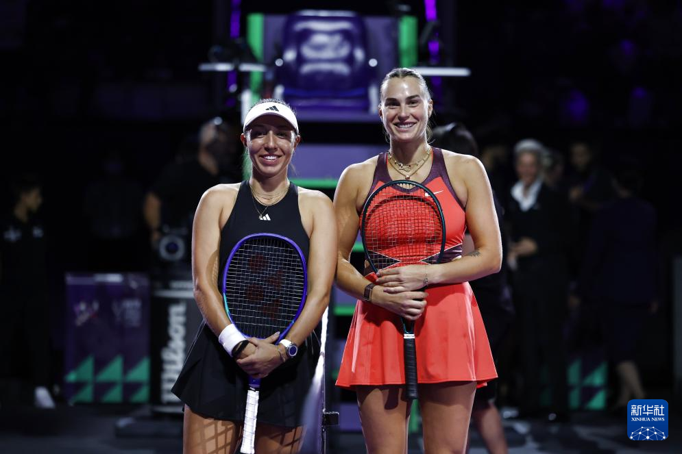 WTA年终总决赛:萨巴伦卡胜佩古拉