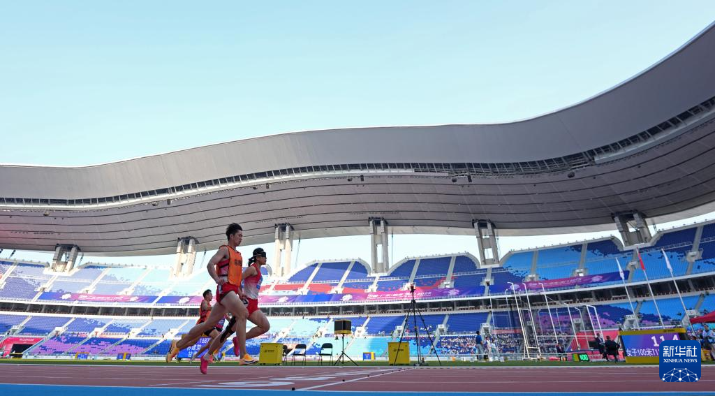 全国残特奥会|田径女子100米T11级决赛:刘翠青夺冠