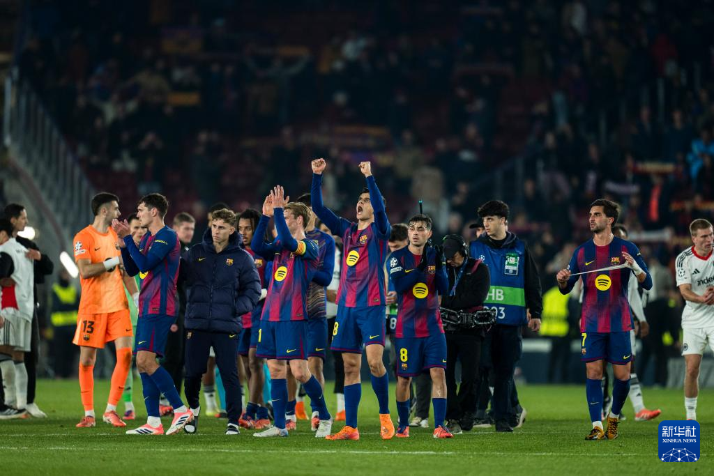 欧冠:巴塞罗那胜法兰克福