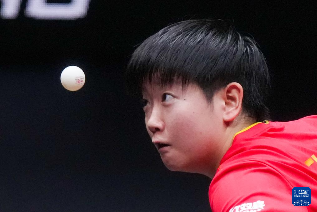 乒乓球——WTT香港总决赛：孙颖莎晋级女单八强