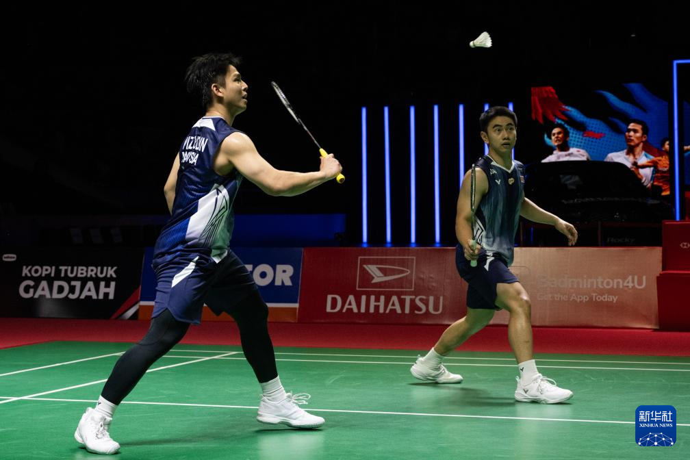 印尼羽毛球大师赛：吴世飞/伊祖丁男双夺冠