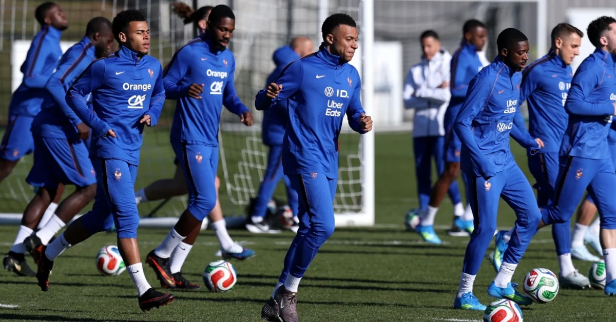 足球｜谁在说谎？姆巴佩否认误诊惹议